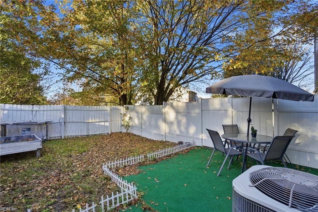 3946 Lantana Place, Virginia Beach, VA 23456
