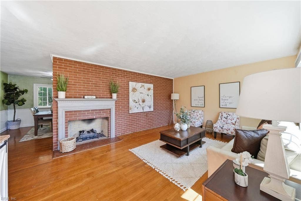 4 Bramston Drive, Hampton, VA 23666 4 Bramston Drive, Hampton, VA 23666