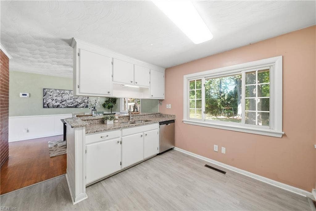 4 Bramston Drive, Hampton, VA 23666 4 Bramston Drive, Hampton, VA 23666
