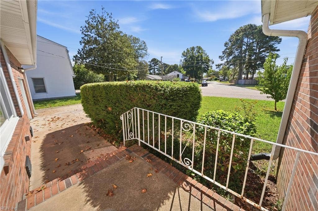 4 Bramston Drive, Hampton, VA 23666 4 Bramston Drive, Hampton, VA 23666