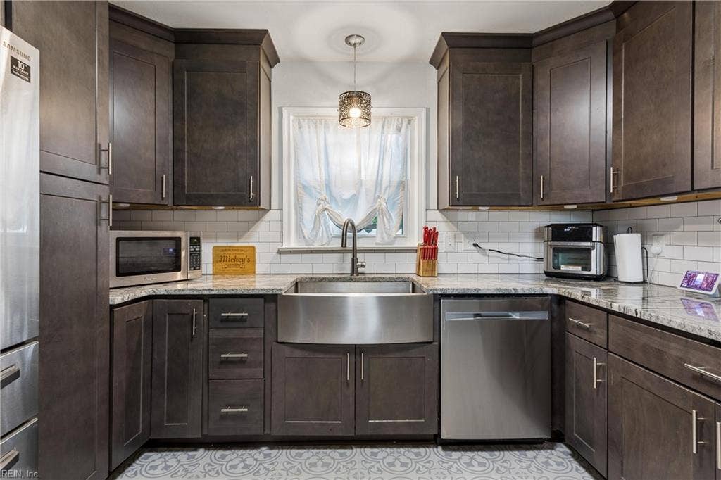 201 Shannon Drive, Newport News, VA 23608 201 Shannon Drive, Newport News, VA 23608