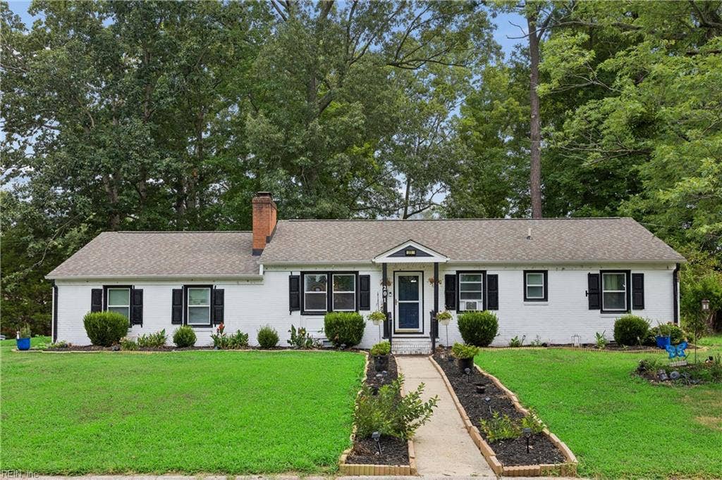 201 Shannon Drive, Newport News, VA 23608 201 Shannon Drive, Newport News, VA 23608