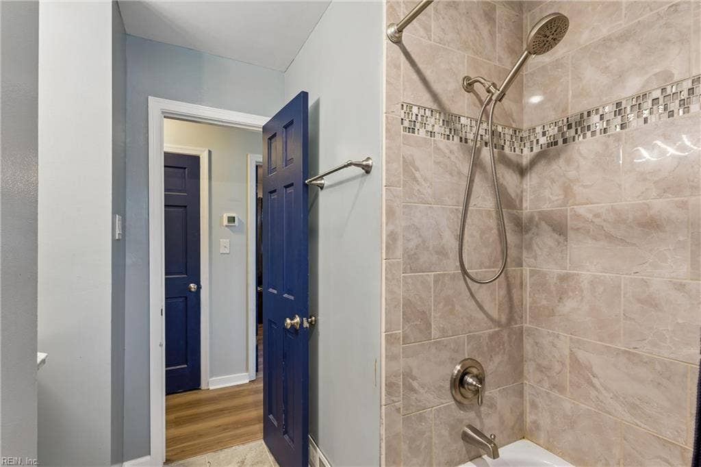 201 Shannon Drive, Newport News, VA 23608 201 Shannon Drive, Newport News, VA 23608