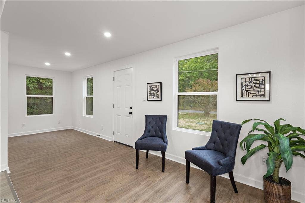 9509 Line Fence Road, Hayes, VA 23072 9509 Line Fence Road, Hayes, VA 23072