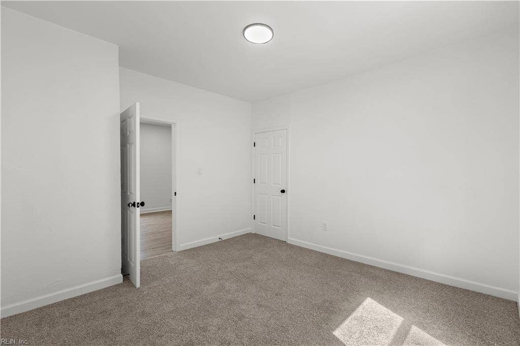 9509 Line Fence Road, Hayes, VA 23072 9509 Line Fence Road, Hayes, VA 23072