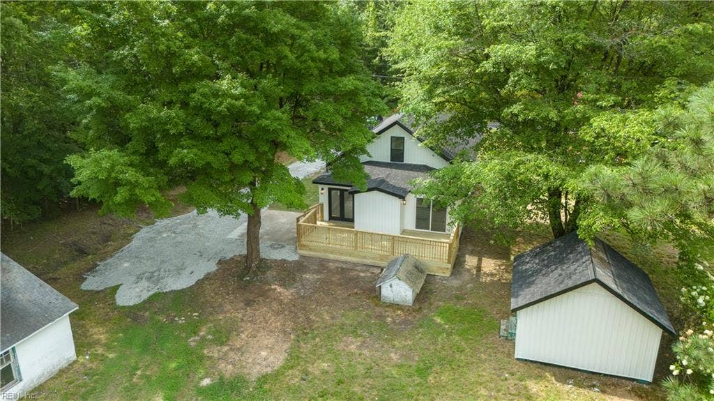 9509 Line Fence Road, Hayes, VA 23072 9509 Line Fence Road, Hayes, VA 23072