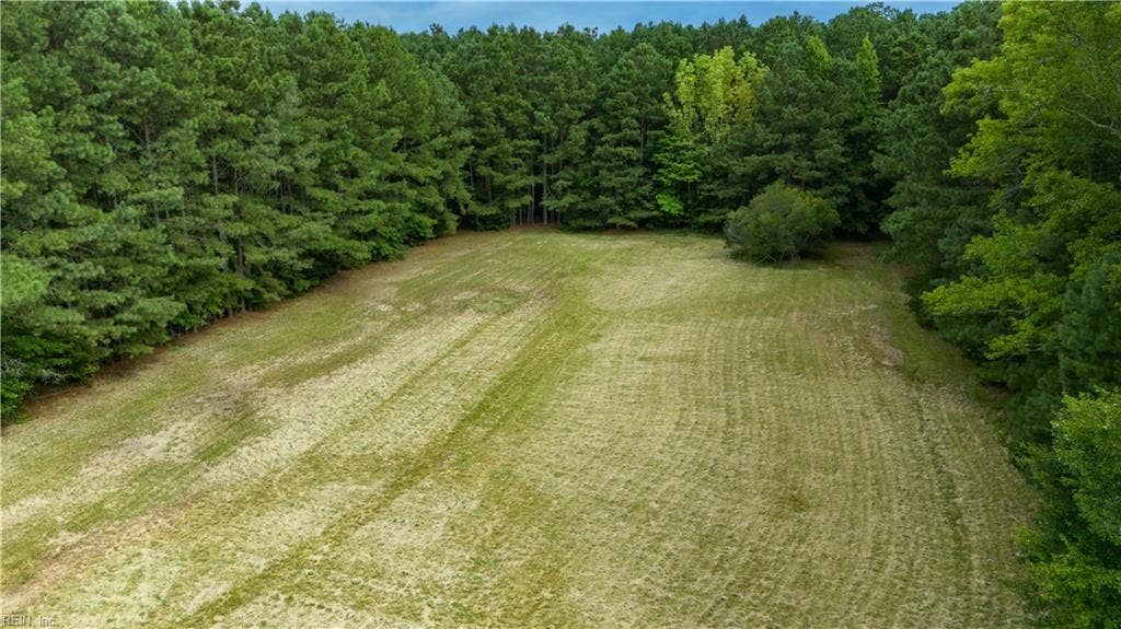 9509 Line Fence Road, Hayes, VA 23072 9509 Line Fence Road, Hayes, VA 23072