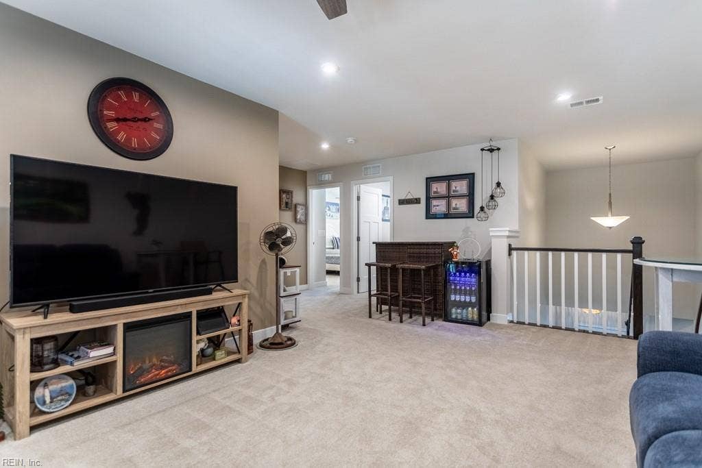 The loft is open to the downstairs