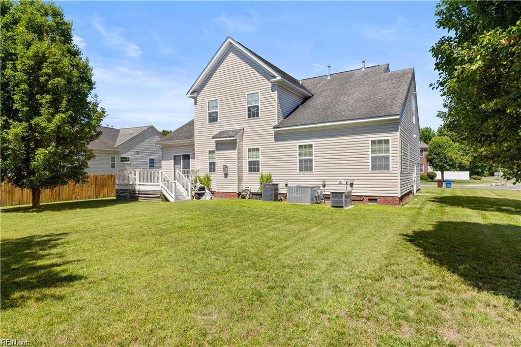 513 Telfyan Drive, Chesapeake, VA 23320 513 Telfyan Drive, Chesapeake, VA 23320