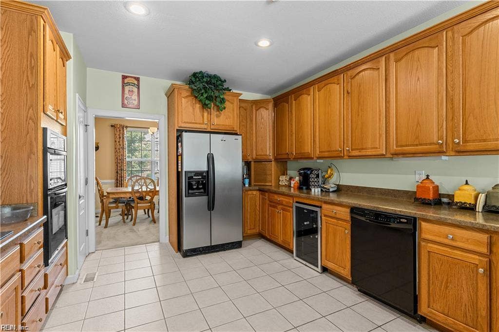 513 Telfyan Drive, Chesapeake, VA 23320 513 Telfyan Drive, Chesapeake, VA 23320