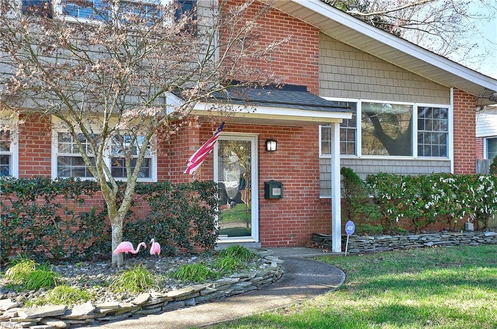 3713 VIRGINIUS Drive, Virginia Beach, VA 23452