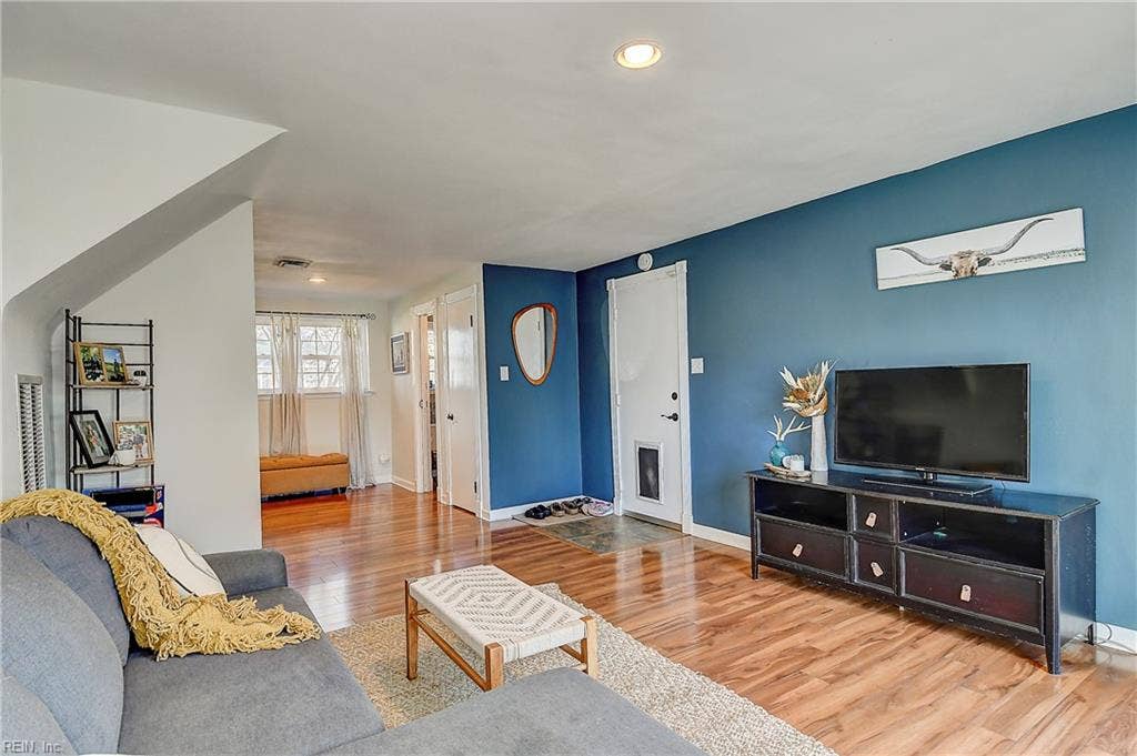 3713 VIRGINIUS Drive, Virginia Beach, VA 23452