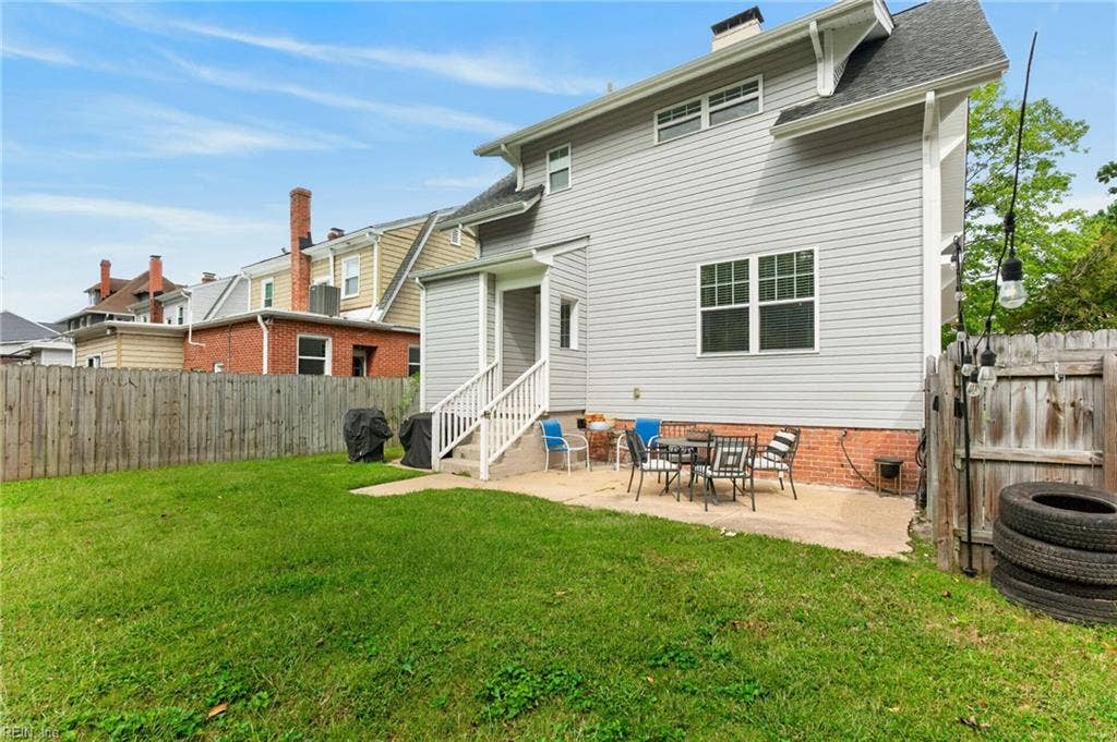 1123 Manchester Avenue, Larchmont, Norfolk, VA 23508