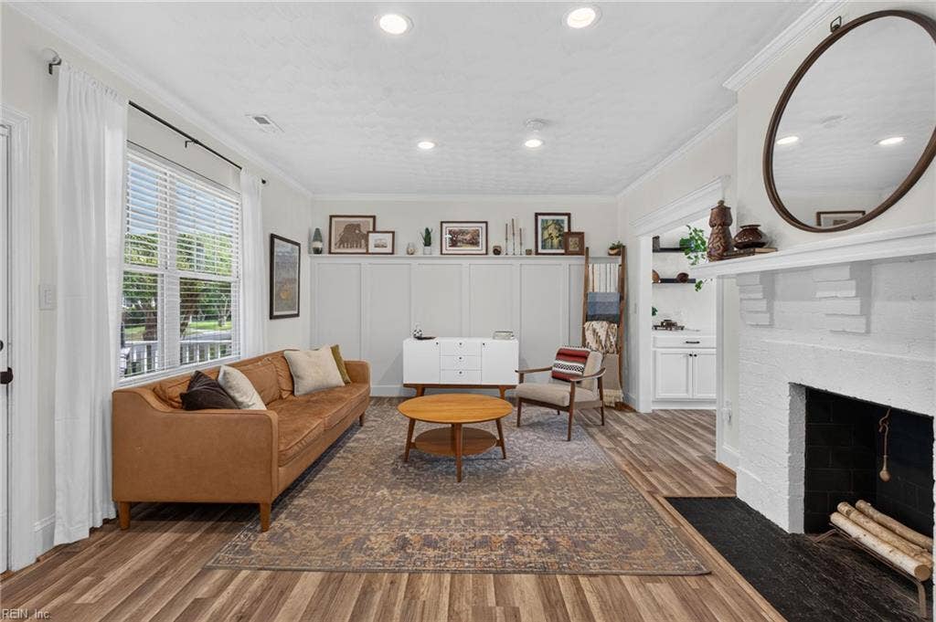 1123 Manchester Avenue, Larchmont, Norfolk, VA 23508