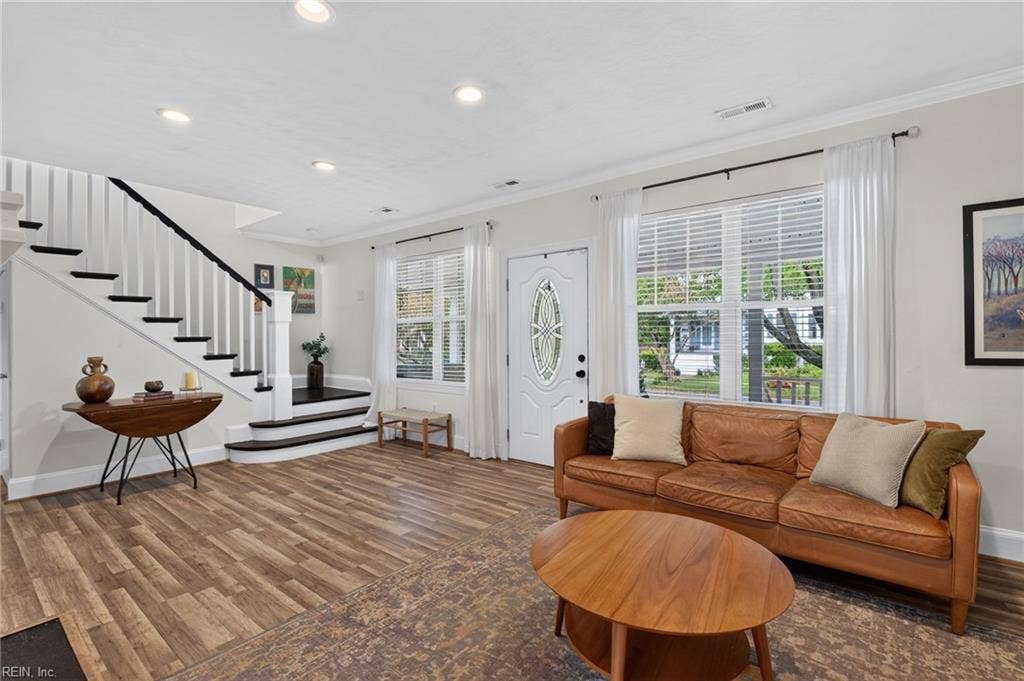 1123 Manchester Avenue, Larchmont, Norfolk, VA 23508