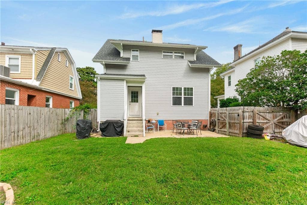 1123 Manchester Avenue, Larchmont, Norfolk, VA 23508