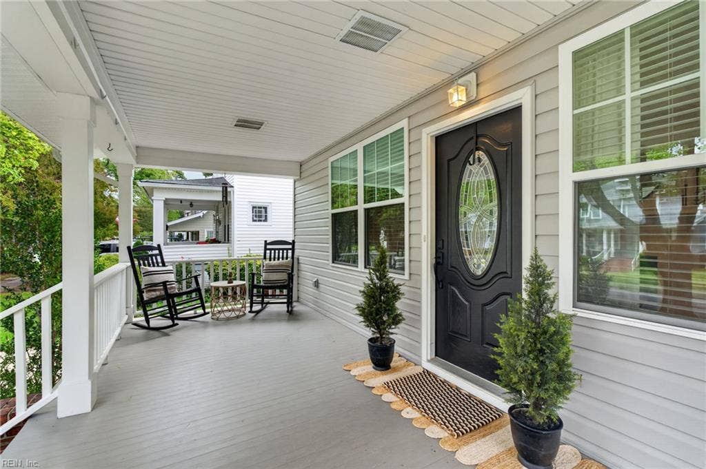 1123 Manchester Avenue, Larchmont, Norfolk, VA 23508
