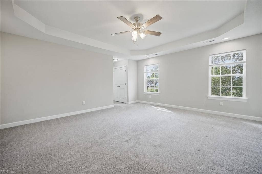 6109 Roanoke Avenue, Newport News, VA 23605 6109 Roanoke Avenue, Newport News, VA 23605