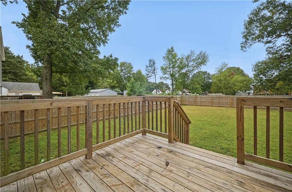 6109 Roanoke Avenue, Newport News, VA 23605 6109 Roanoke Avenue, Newport News, VA 23605