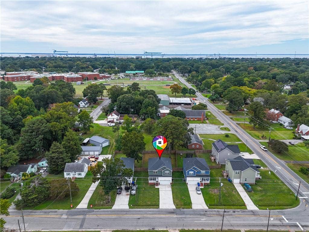 6109 Roanoke Avenue, Newport News, VA 23605 6109 Roanoke Avenue, Newport News, VA 23605