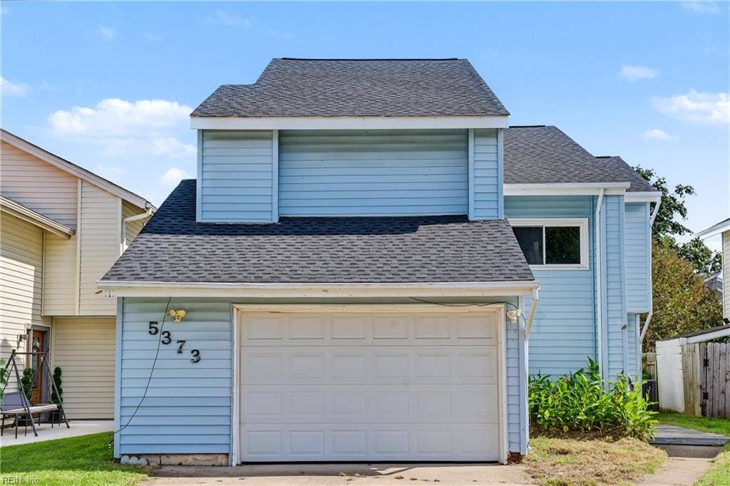5373 Chatham Lake Drive, Virginia Beach, VA 23464