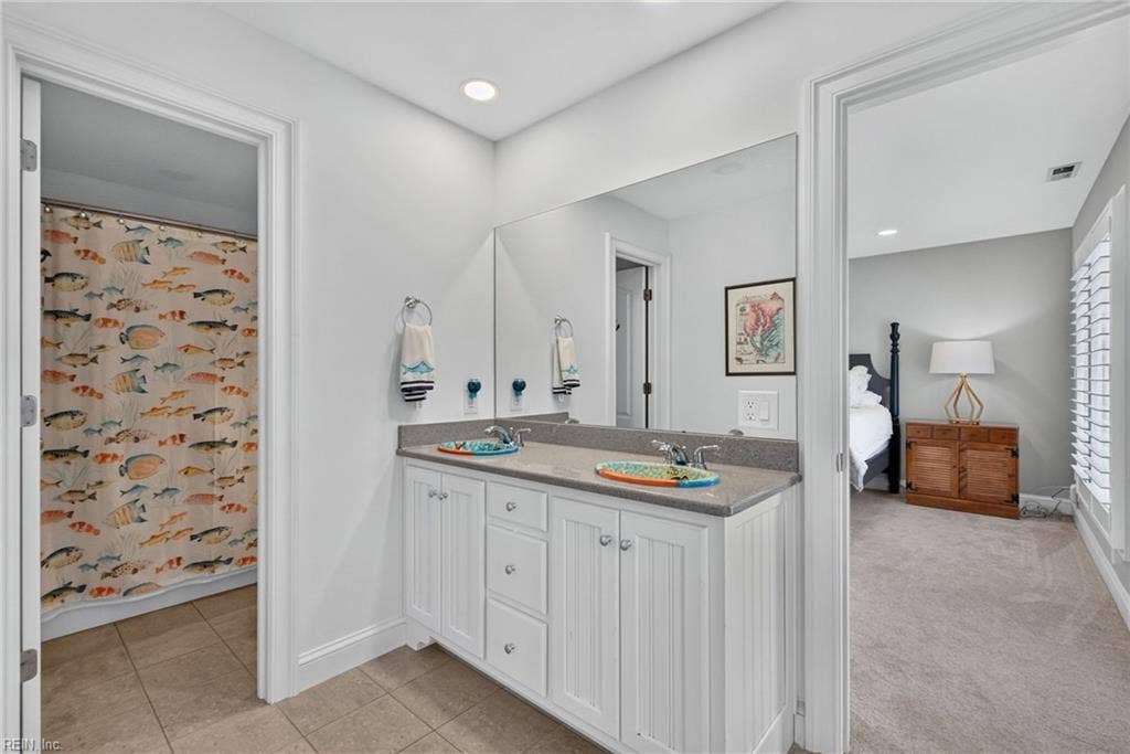 8097 Little England Road, Sarah's Creek, Hayes, VA 23072