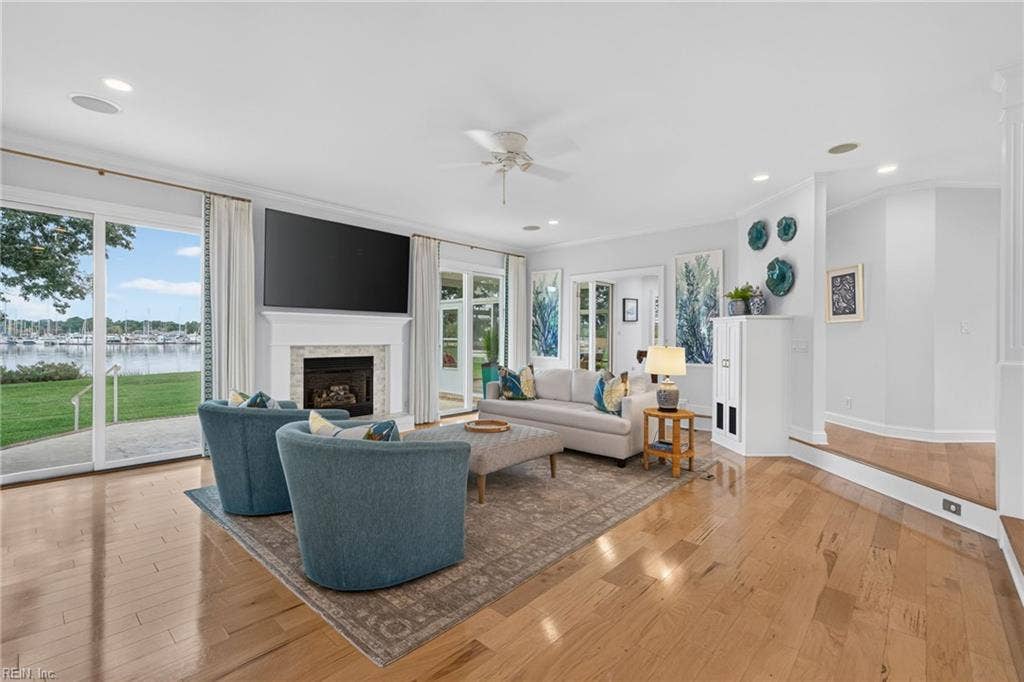 8097 Little England Road, Sarah's Creek, Hayes, VA 23072
