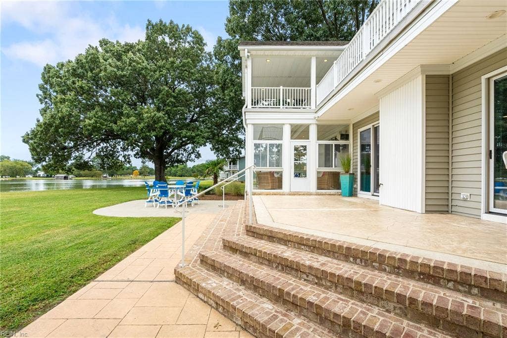 8097 Little England Road, Sarah's Creek, Hayes, VA 23072