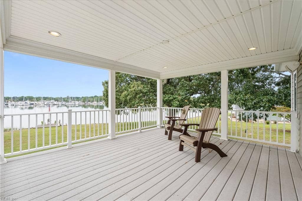 8097 Little England Road, Sarah's Creek, Hayes, VA 23072