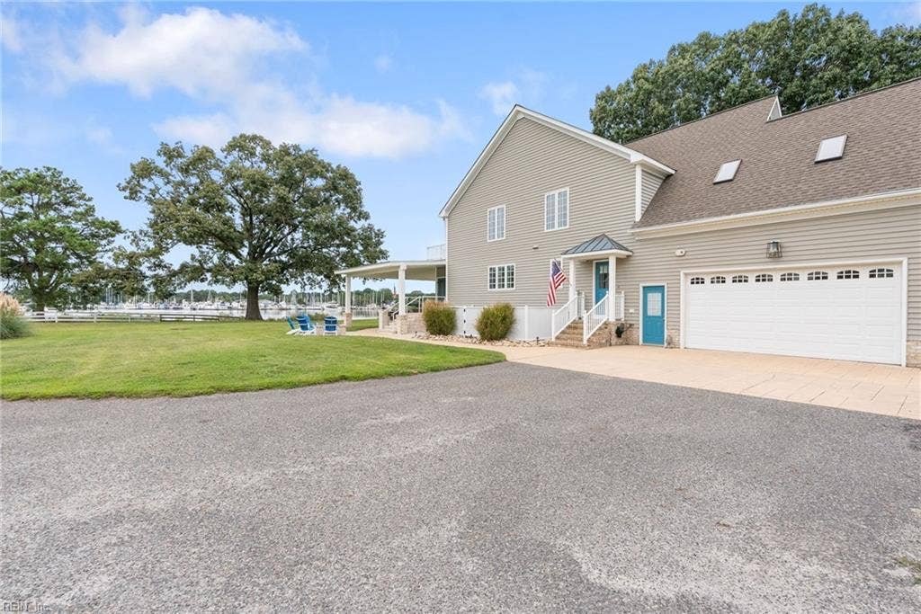 8097 Little England Road, Sarah's Creek, Hayes, VA 23072