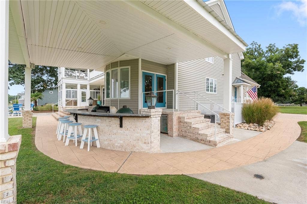 8097 Little England Road, Sarah's Creek, Hayes, VA 23072