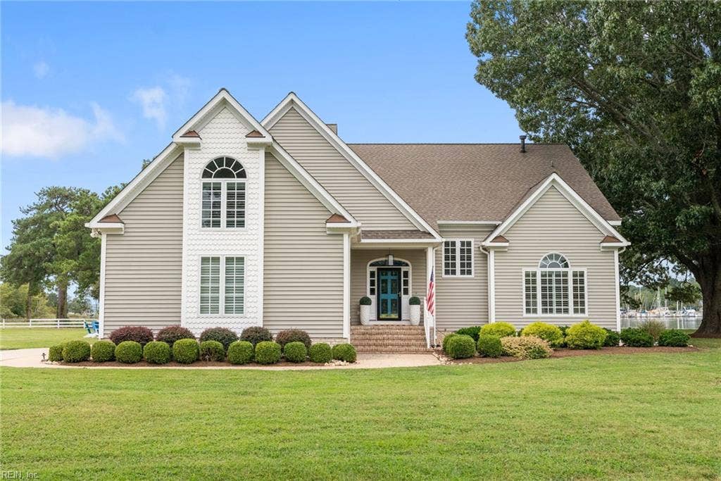 8097 Little England Road, Sarah's Creek, Hayes, VA 23072