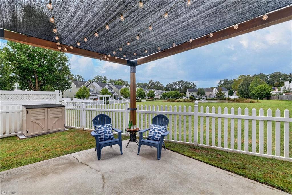 Patio with pergola