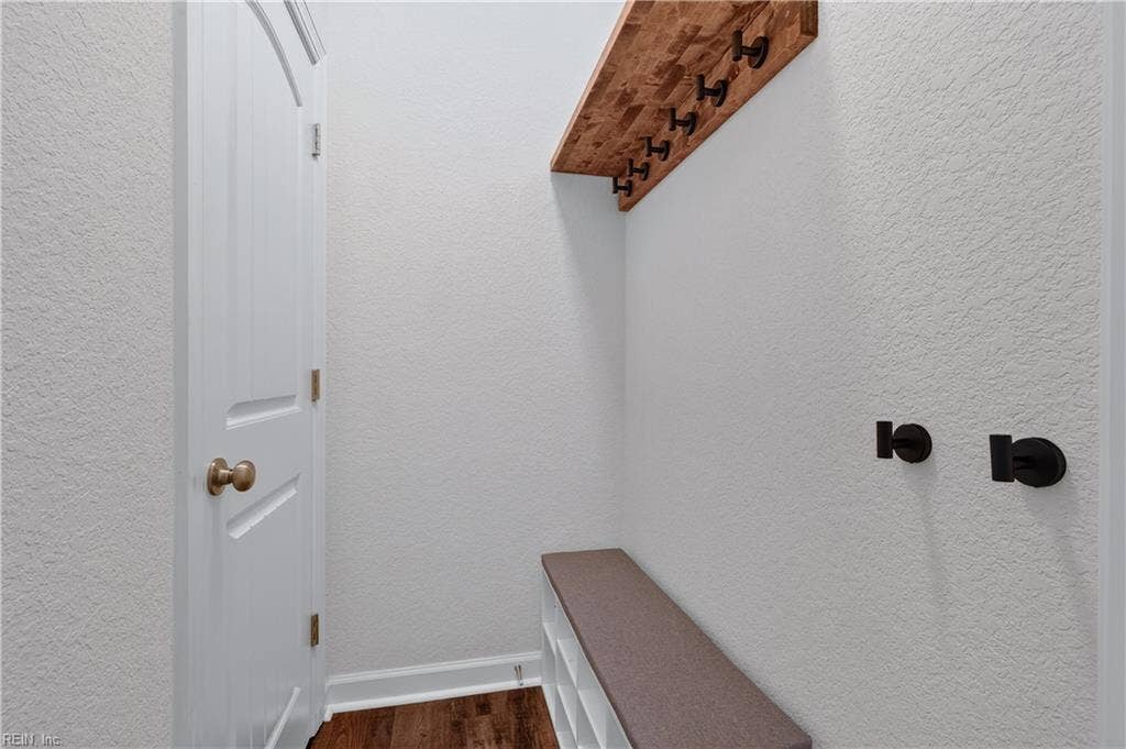 Mud room