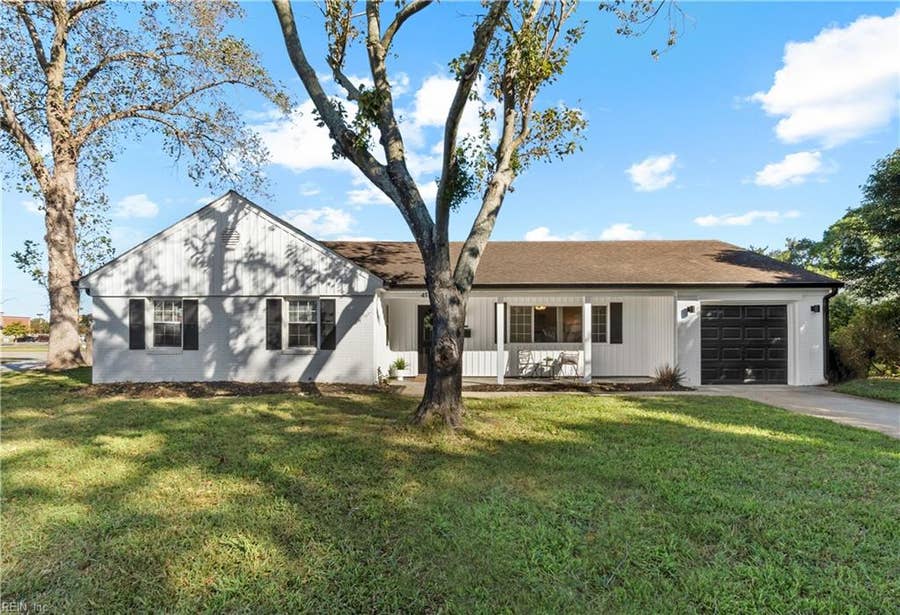 Property photo for 4512 Whitechapel Court, Virginia Beach, VA