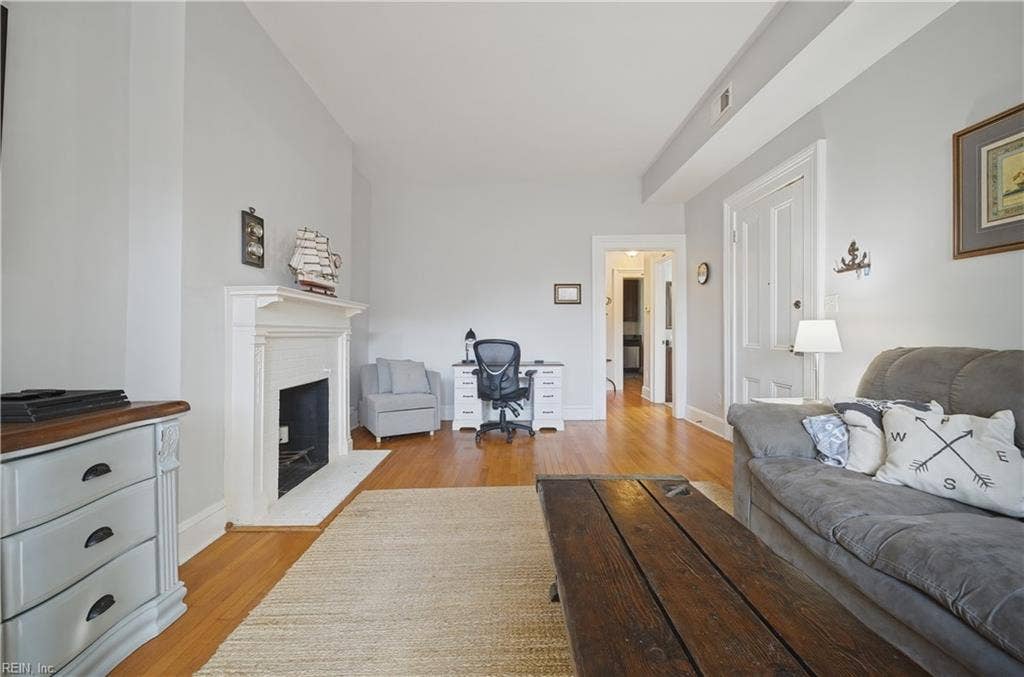 338 W Freemason Street, #1, Freemason Historic, Norfolk, VA 23510