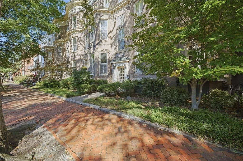 338 W Freemason Street, #1, Freemason Historic, Norfolk, VA 23510