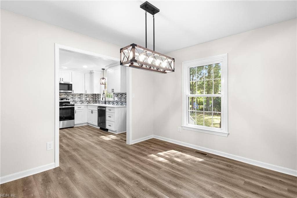 717 Prescott Circle, Newport News, VA 23602 717 Prescott Circle, Newport News, VA 23602