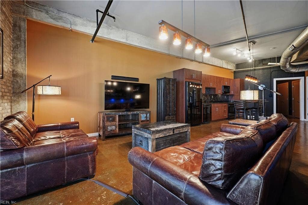 415 Saint Pauls Boulevard, #502, Rotunda, Norfolk, VA 23510