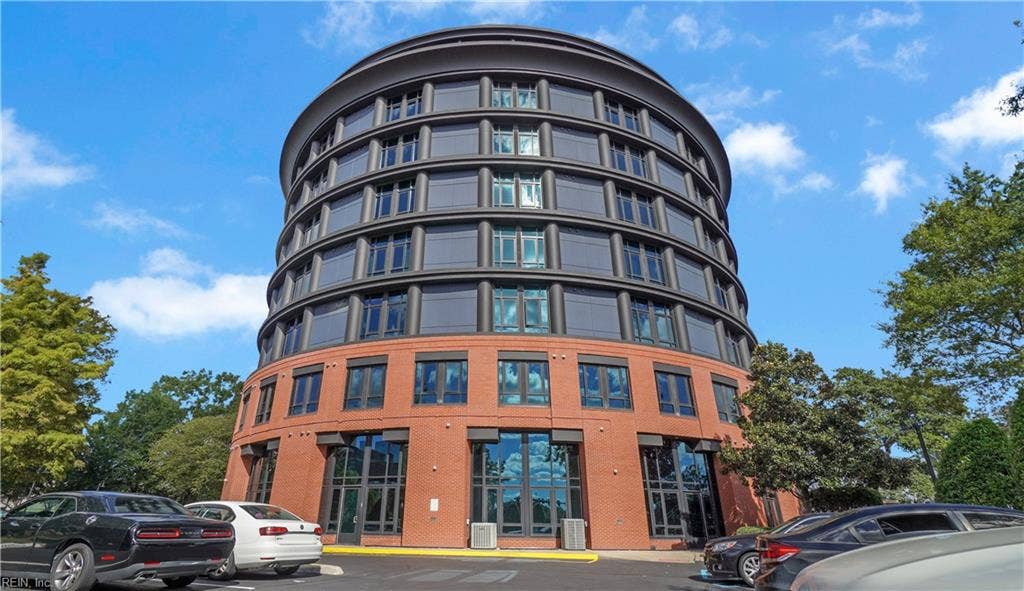 415 Saint Pauls Boulevard, #502, Rotunda, Norfolk, VA 23510