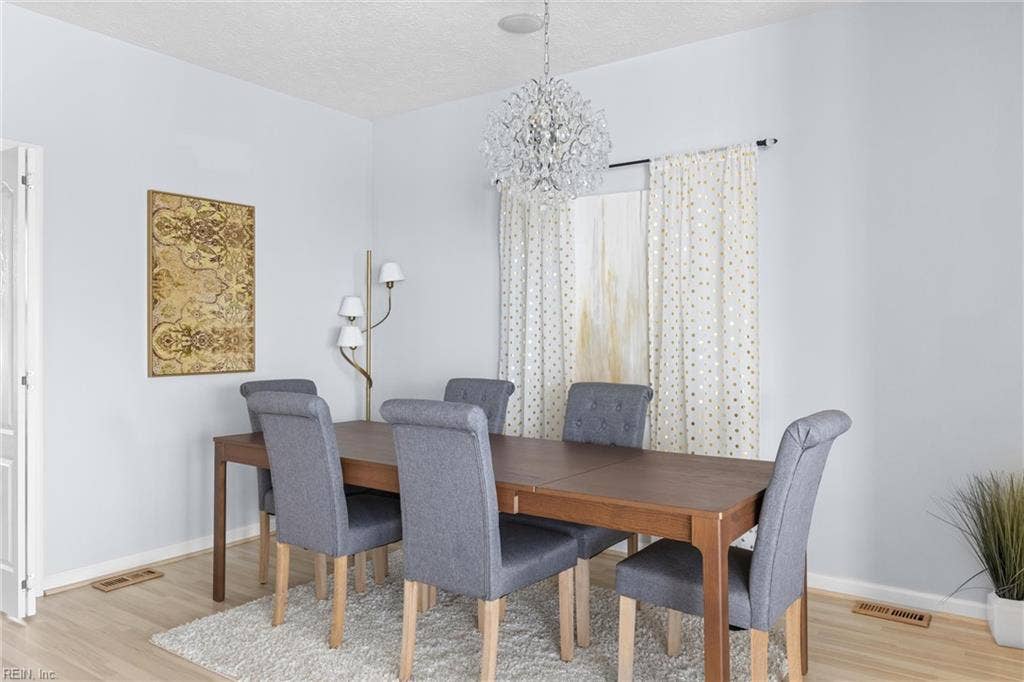 121 Grand View Drive, Hampton, VA 23664
