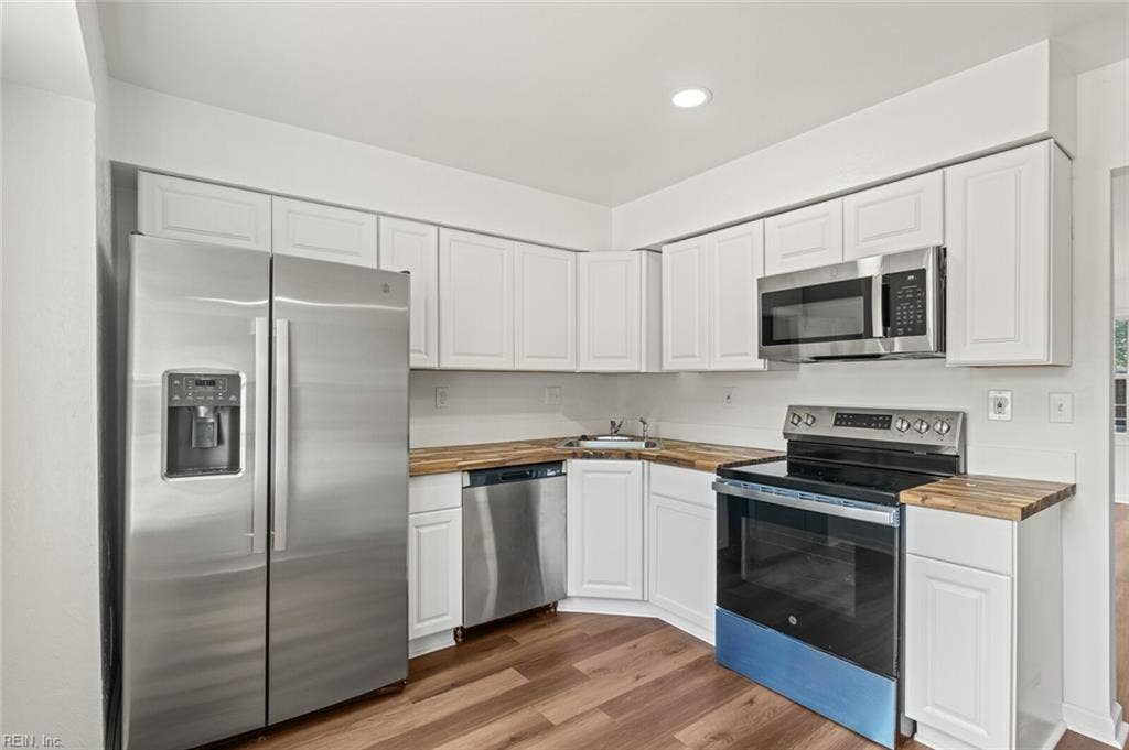 3964 Kiwanis Loop, Virginia Beach, VA 23456