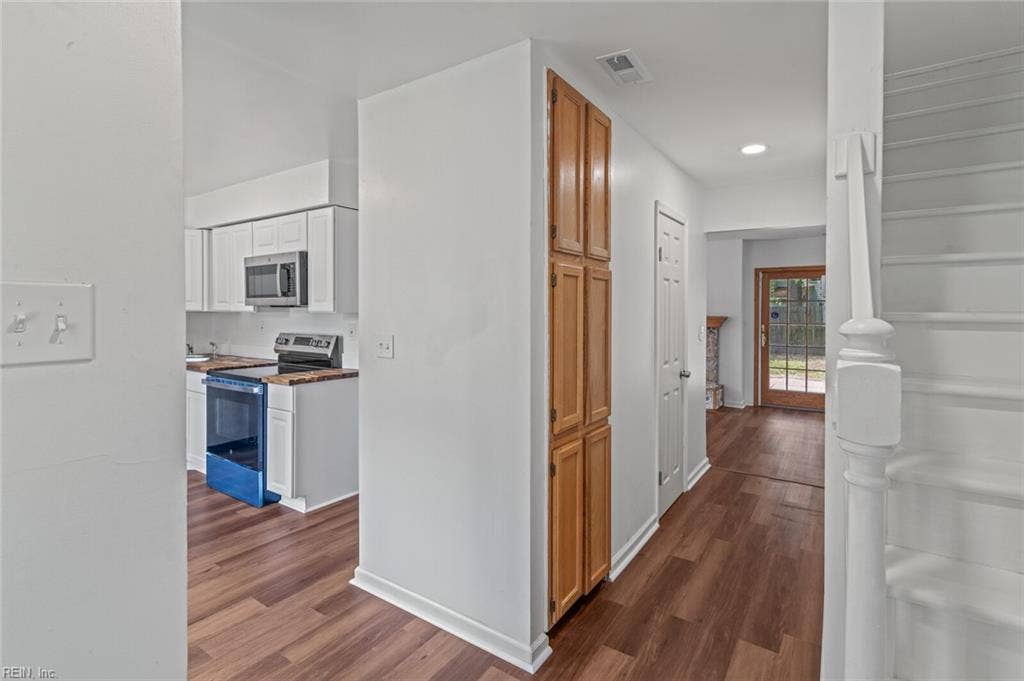 3964 Kiwanis Loop, Virginia Beach, VA 23456