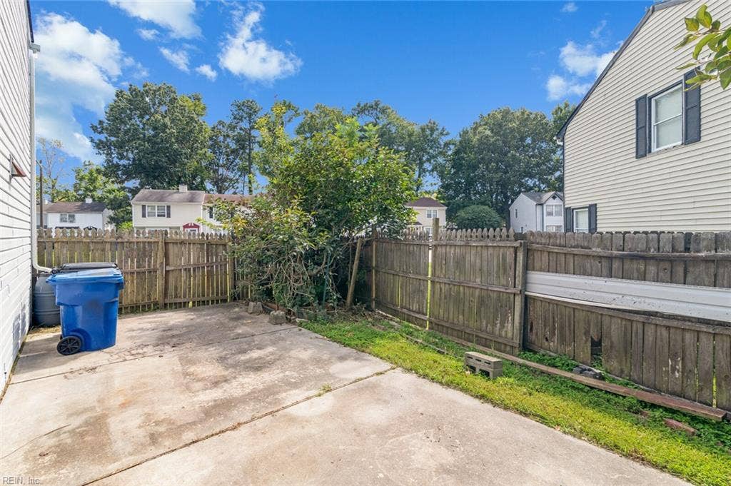 3964 Kiwanis Loop, Virginia Beach, VA 23456