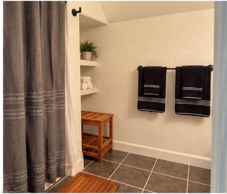 440 Ivy Crescent, Chesapeake, VA 23325 440 Ivy Crescent, Chesapeake, VA 23325