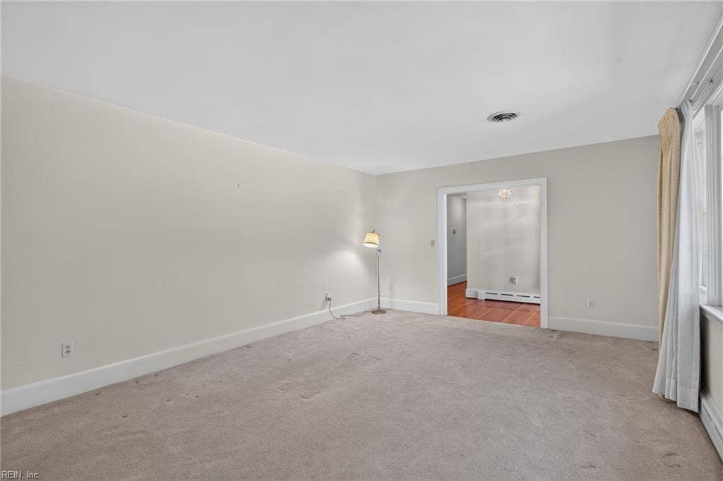 627 Dogwood Lane, Forest Hills, Suffolk, VA 23434 627 Dogwood Lane, Forest Hills, Suffolk, VA 23434