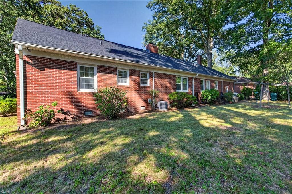 627 Dogwood Lane, Forest Hills, Suffolk, VA 23434 627 Dogwood Lane, Forest Hills, Suffolk, VA 23434