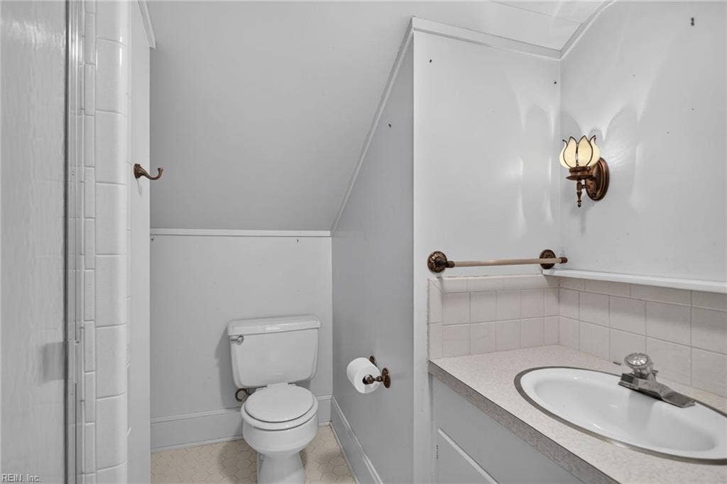 627 Dogwood Lane, Forest Hills, Suffolk, VA 23434 627 Dogwood Lane, Forest Hills, Suffolk, VA 23434