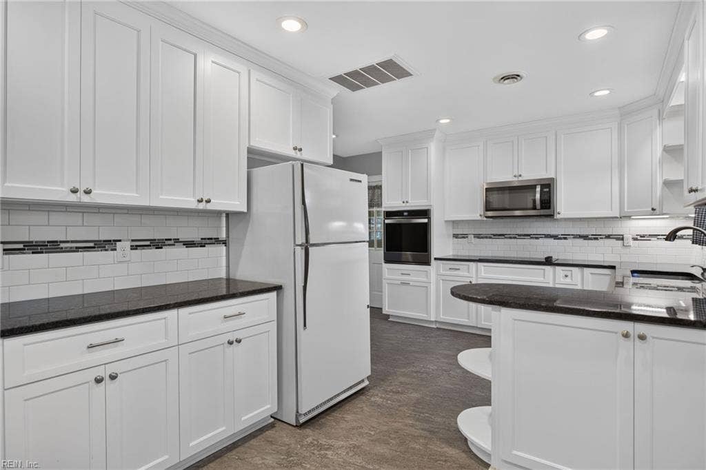 627 Dogwood Lane, Forest Hills, Suffolk, VA 23434 627 Dogwood Lane, Forest Hills, Suffolk, VA 23434