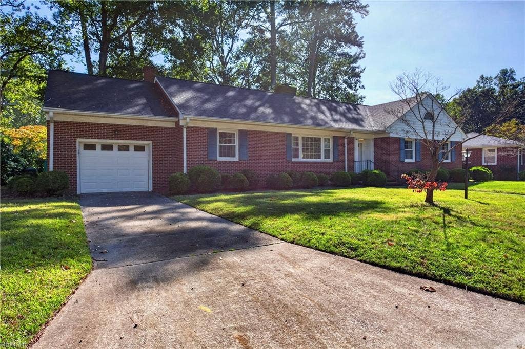 627 Dogwood Lane, Forest Hills, Suffolk, VA 23434 627 Dogwood Lane, Forest Hills, Suffolk, VA 23434